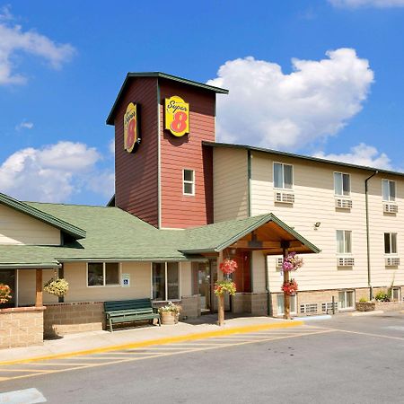 Super 8 By Wyndham Belgrade/Bozeman Airport Motel Exterior foto